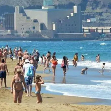 Estudio Playa Canteras 2-4p Wifi 500mb *