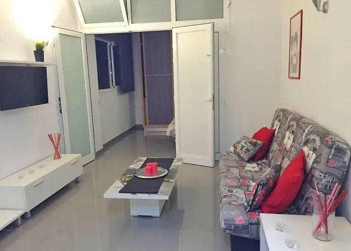 Estudio Playa Canteras 2-4p Wifi 500mb * لاس بالماس دي غران كاناريا