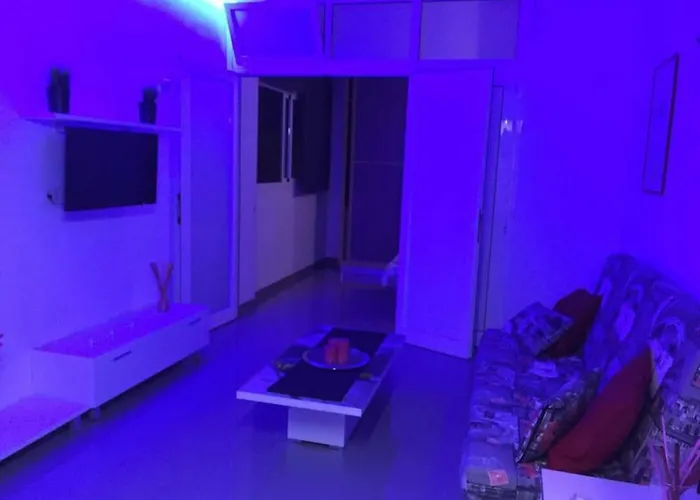 Estudio Playa Canteras 2-4p Wifi 500mb * Лас-Пальмас-де-Гран-Канария